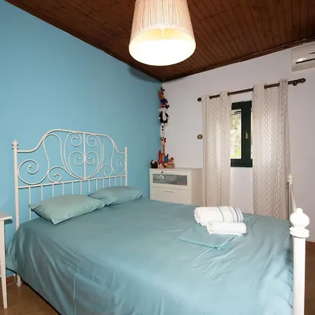 Villa Mary's House Nikiana